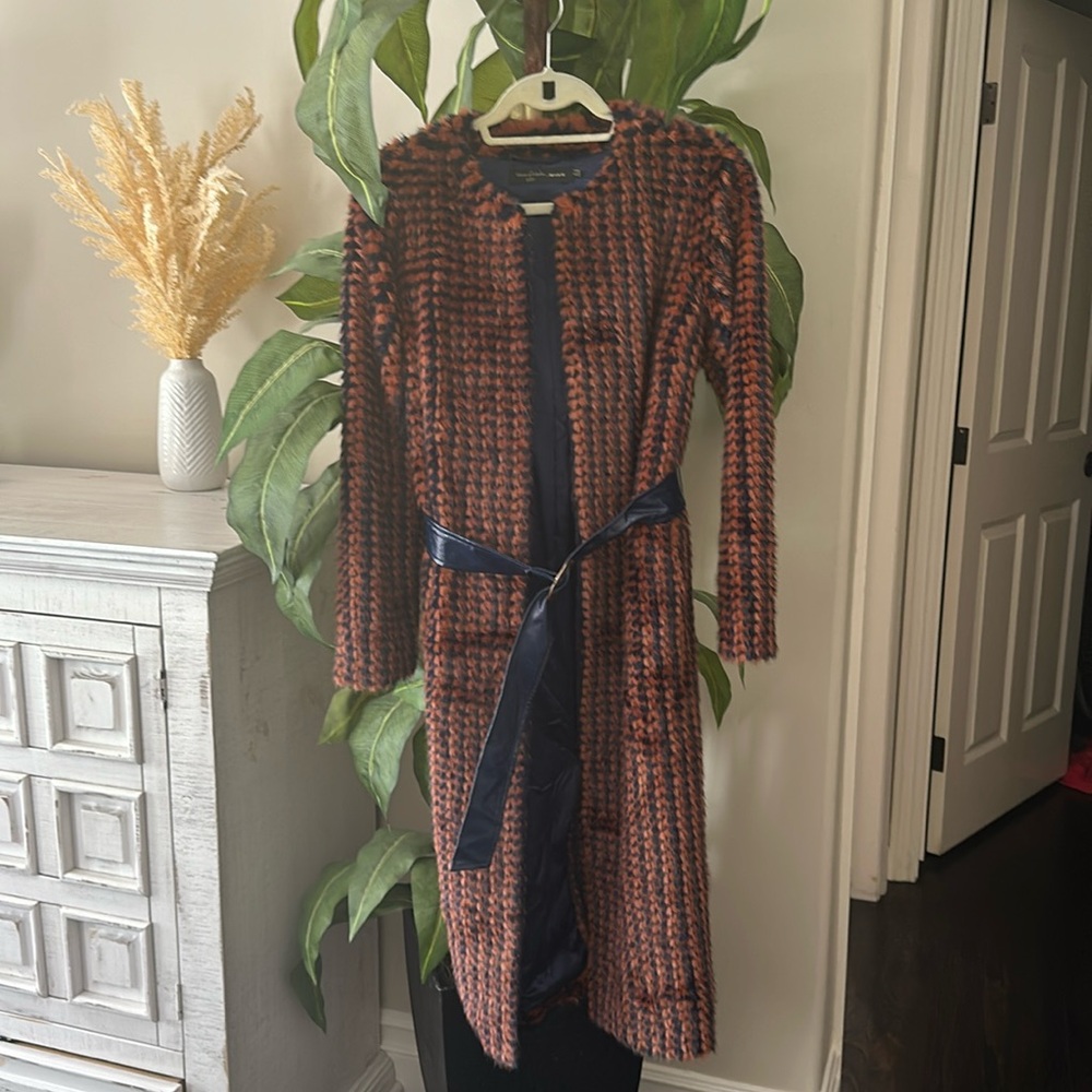 Gorgeous House of Harlow Jacket